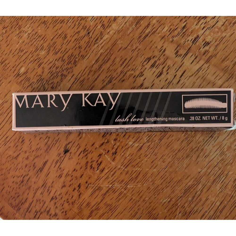 Mary Kay Lash Love LENGTHENING Mascara I ❤️ Black 054563 Heart Love New Box Full